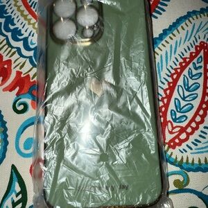 Green Smartphone Case For IPhone 16 Pro Max